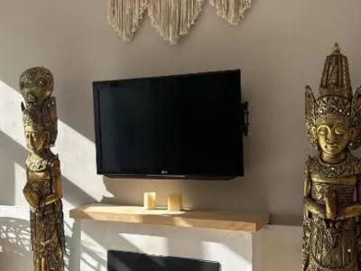 Albergues/Hostels Bardot Hostel