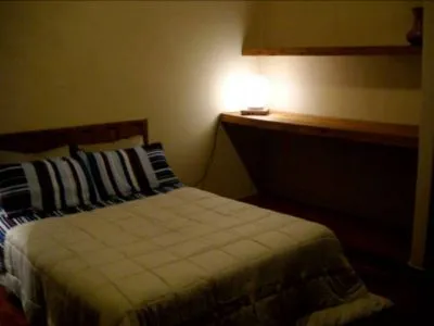 Albergues/Hostels Casa del Parque Urquiza