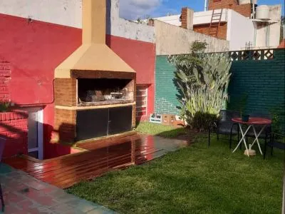 Las Magnolias Hostel Albergues/Hostels  en  Paraná