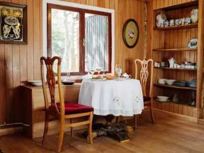 Enriqueta Restaurantes  en  Tolhuin