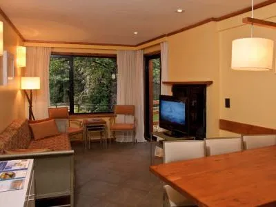 Apart Hoteles 3 estrellas V Angostura Bahía Manzano