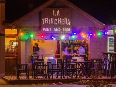 La Trinchera Wine & Beer Restaurantes  en  El Calafate