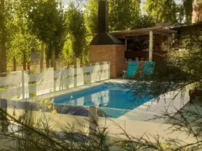 Cabins Cabaña La Escondida