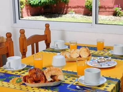 Hoteles Hotel Arco Iris