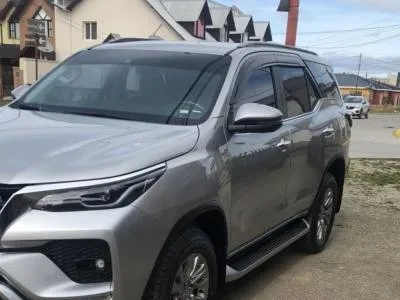 Alquiler de Autos Transportes Velazco - Transfers