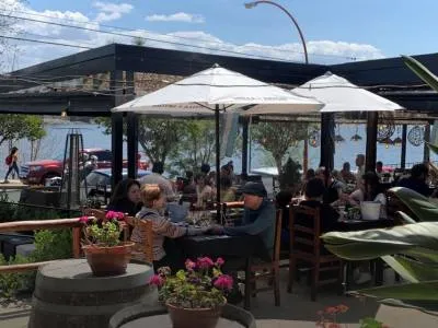 Restaurants La Parrilla del Lago