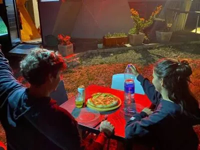 Pizza Shops Igloo Reartes Pizzeria