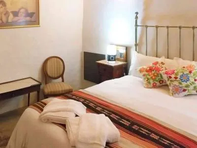 Hotels Hotel Sendero De Las Cabras