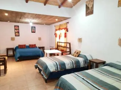 Boarding-houses La Posada de la Calandria