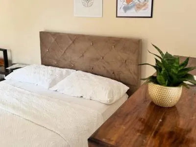 Albergues/Hostels Colibri Hostel Apart