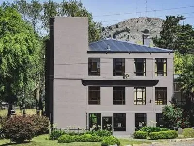 Hotel El Paraíso De La Sierra 2-star Hotels  in  Tandil