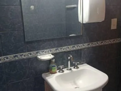 Hostels Las Rosas Alojamiento Turistico