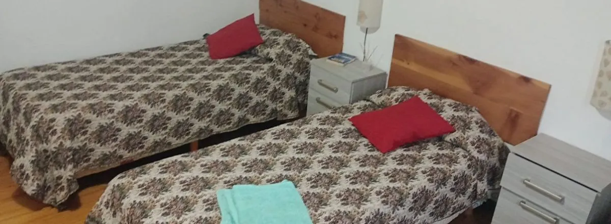 Hostels Las Rosas Alojamiento Turistico