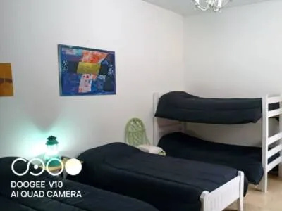 Apartments 3 bedroom apartment downtown