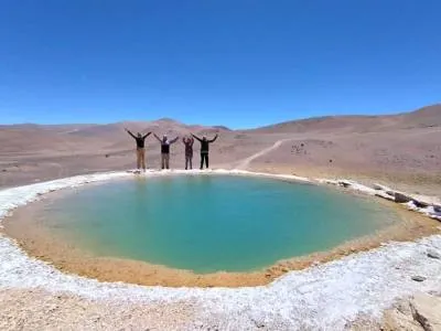 Agencias de viajes y turismo Salir del Cráter 