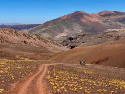 Agencias de viajes y turismo Salir del Cráter 