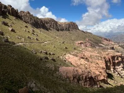 Agencias de viajes y turismo Salir del Cráter 