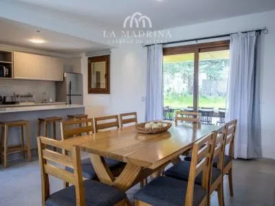 Apart Hotels La Madrina Cabañas de altura