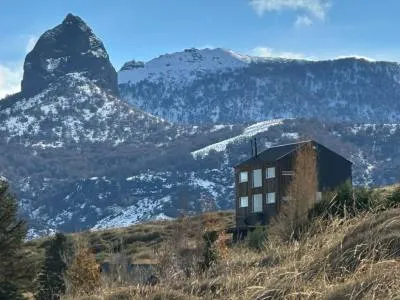 Cabañas Puerta Roja Lanin Cabins  in  Junín de los Andes