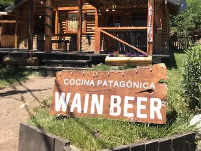 Restaurants Wain Beer Traful Cerveceria y Restaurante