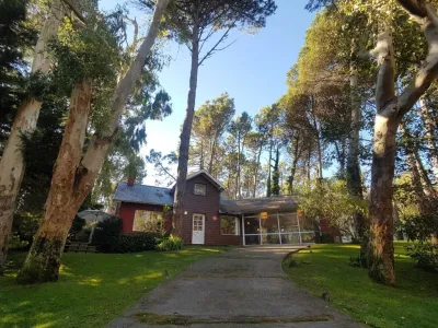 Temporary rental Casa Carilo Imagine para 14 personas con servicios