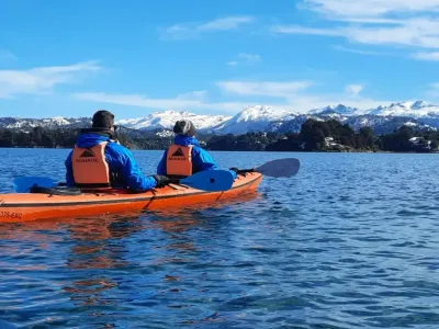 Terrazul Expediciones Kayak & SUP Turismo Aventura  en  Villa Pehuenia