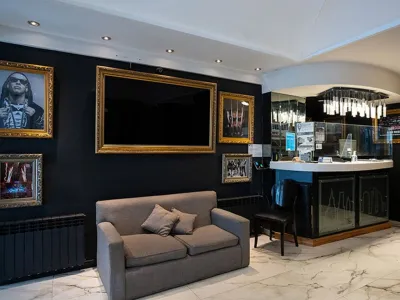 Hotels Hotel American Suites