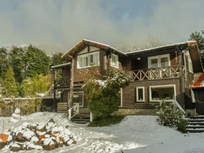 Albergues/Hostels Indómito Hostel de Montaña Bariloche