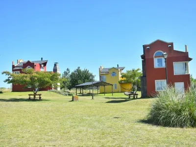 2-star Cabins Cabañas Puertas de Sol