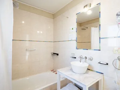 Hoteles 2 estrellas Lacus Boutique Hotel