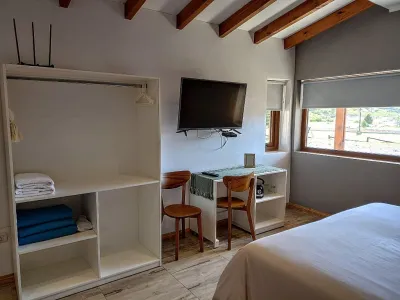 Hosterías Rosaleda Bed and Breakfast