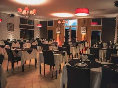 Restaurantes Restaurante La Grulla