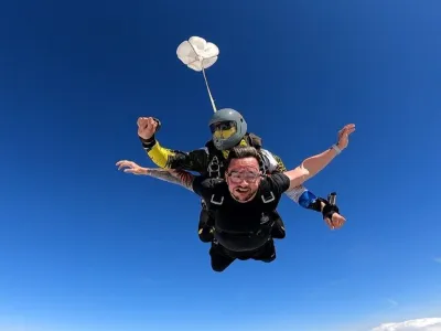 Skydive Center Parachute Jumping  in  Chascomús