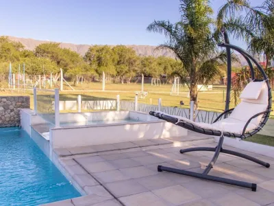 Apart Hoteles Las Albahacas Cabañas y Apart