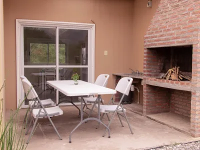 Apart Hoteles Las Albahacas Cabañas y Apart