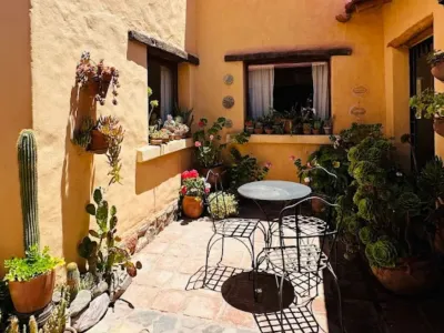 Hoteles Posada Campo Morado