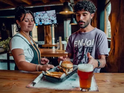 Comidas Rápidas Hamburgueseria Invernalia