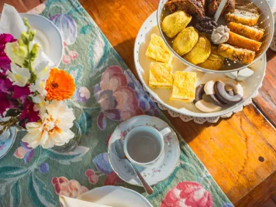 Tea Rooms La Floral Tea House and Mountain Restaurant