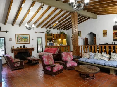 Cabañas Complejo Finca Los Aromos Casa de campo y cabañas