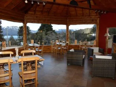 Hosterías 3 estrellas Puerto Malén - Club de Montaña