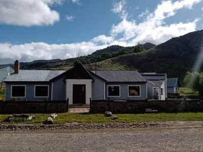 Altas Cumbres Hosterías 3 estrellas  en  El Chaltén