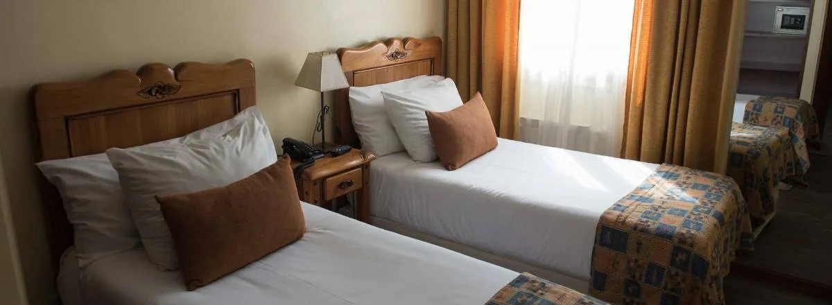 3-star Apart Hotels Hostal Del Bosque