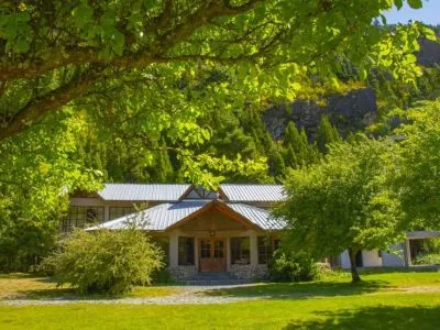 Las Pataguas - El Hoyo Hostelries  in  El Bolsón