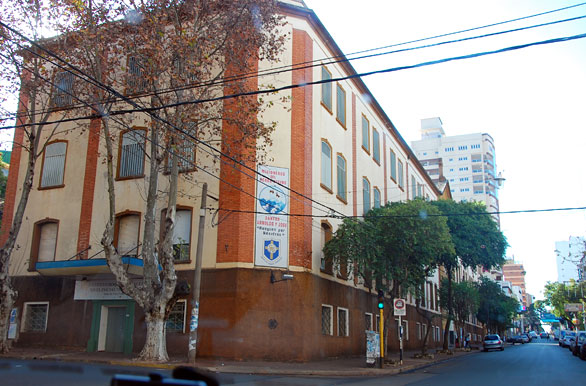 Instituto Roque González