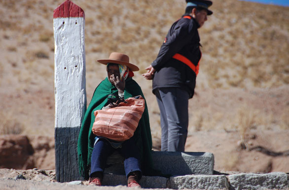 Woman from Salta in La Polvorilla