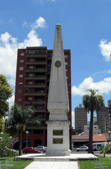 Obelisco Plaza 25 de Mayo