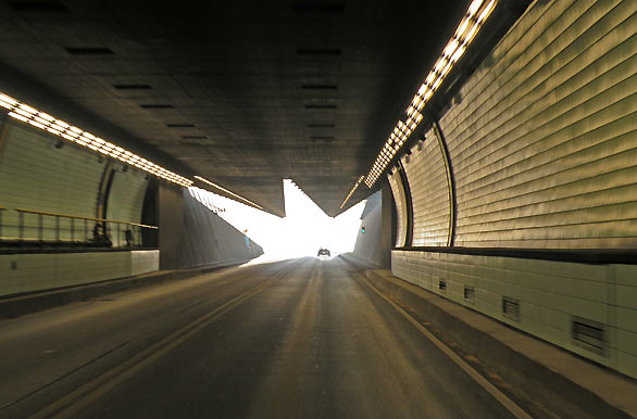 Tunel subflubial