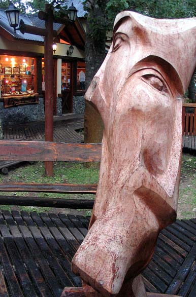 Escultura en el Paseo del Bosque