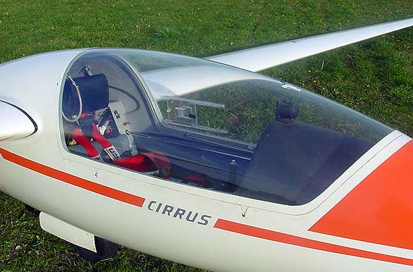 Cirrus planeador