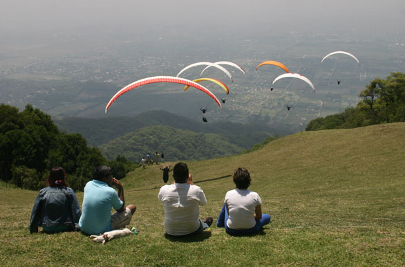 Paragliding in Mount San Javier
